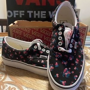 Vans Ditsy Floral Black M(8) W(9.5)